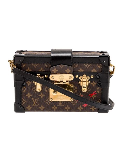 louis vuitton monogram infrarouge petite malle soft gm bag|Petite Malle Monogram Reverse .